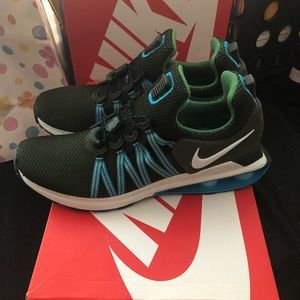 Men’s Running Shoes